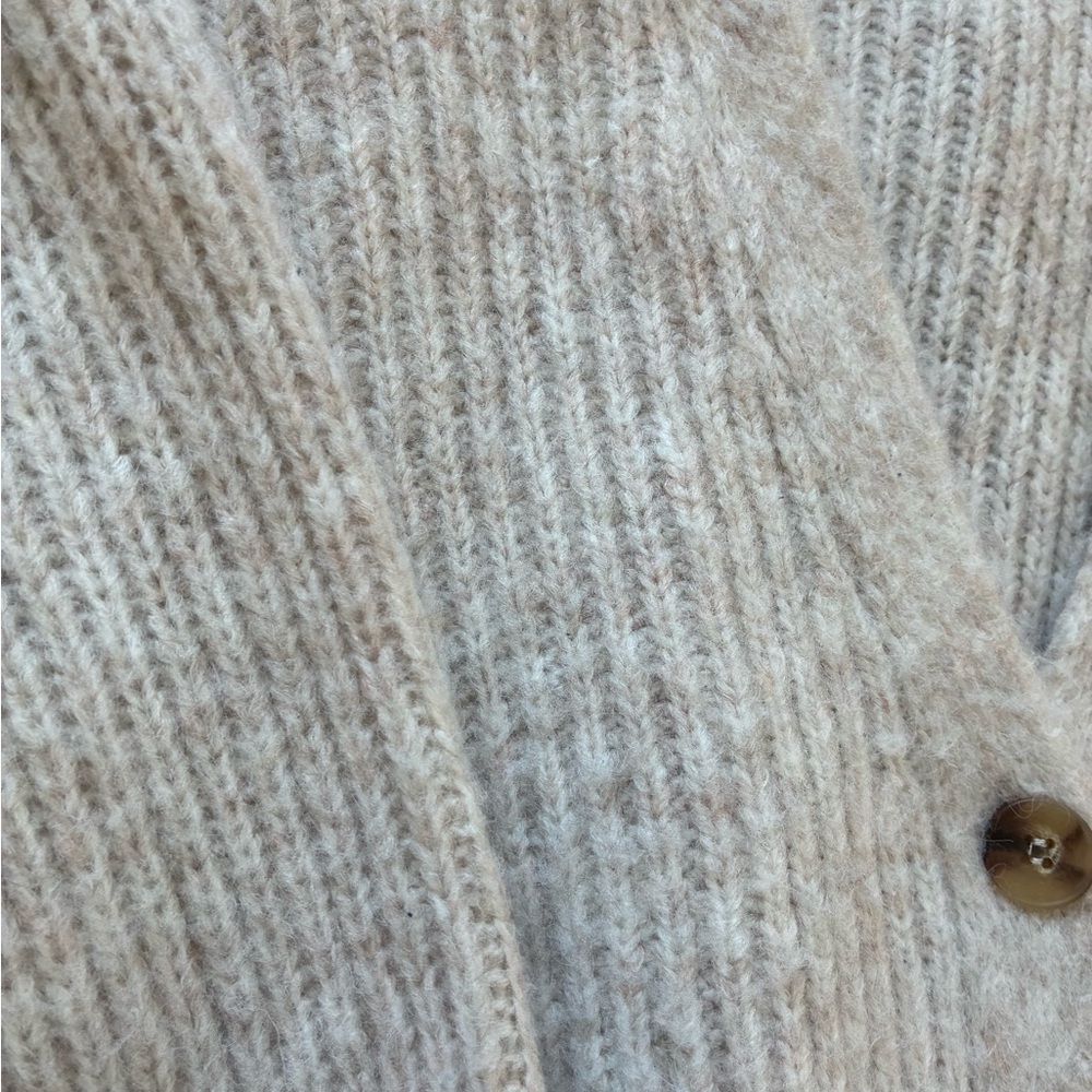 Z Supply Women's Josie Cardigan Sweater in Oatmeal Size Large - Picture 5 of 9